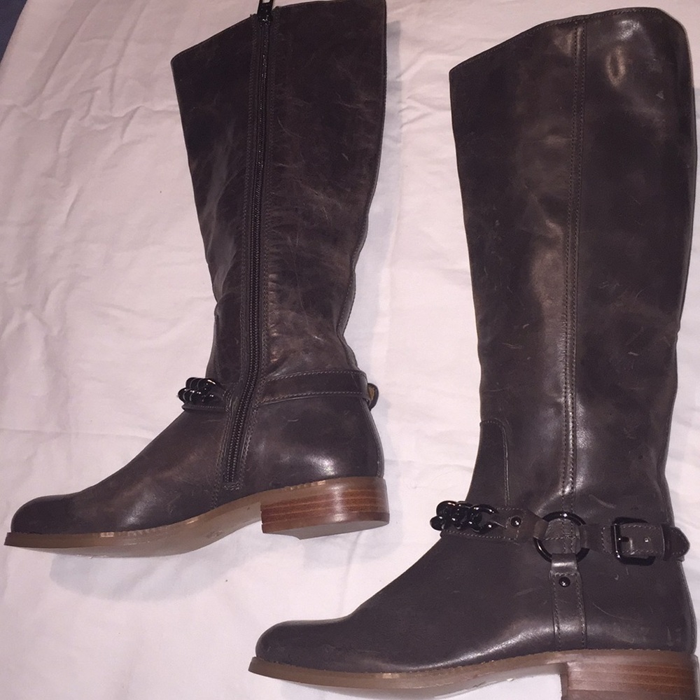 Coach boots
